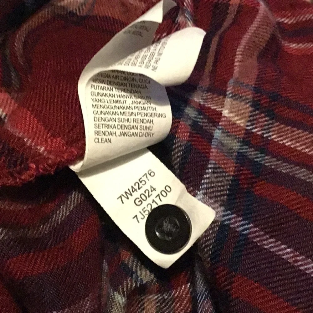Lucky Brand Bungalow Plaid Red Blue and White Button Down Shirt back Vent Size L